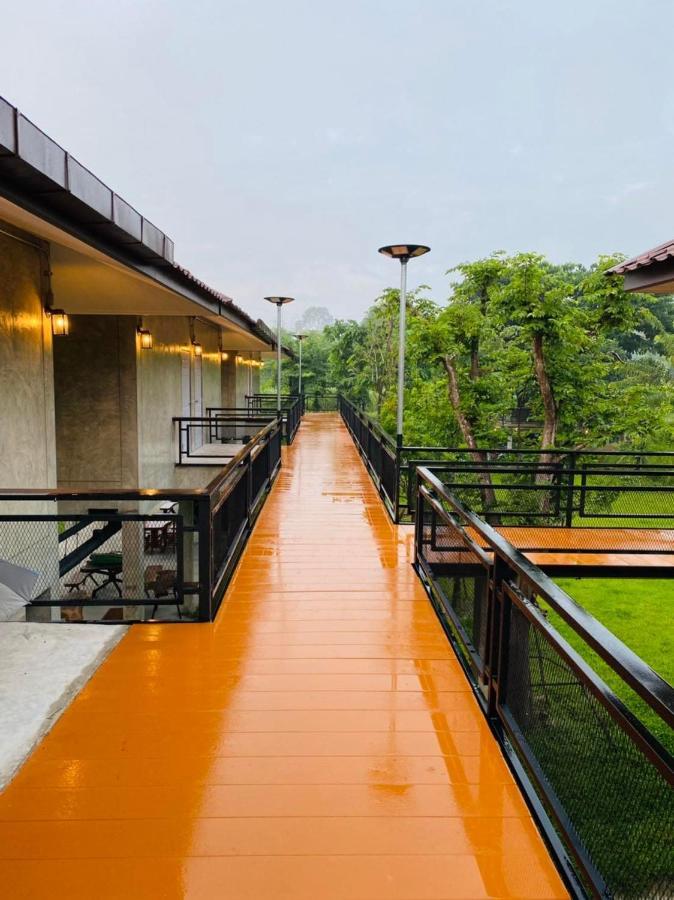 บ้านต้นไม้โฮมสเตย์อุทัยธานี Exterior foto