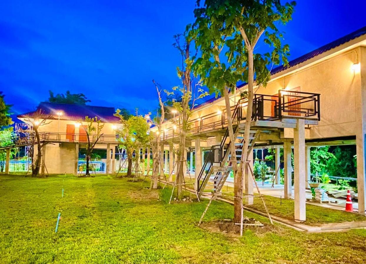 บ้านต้นไม้โฮมสเตย์อุทัยธานี Exterior foto